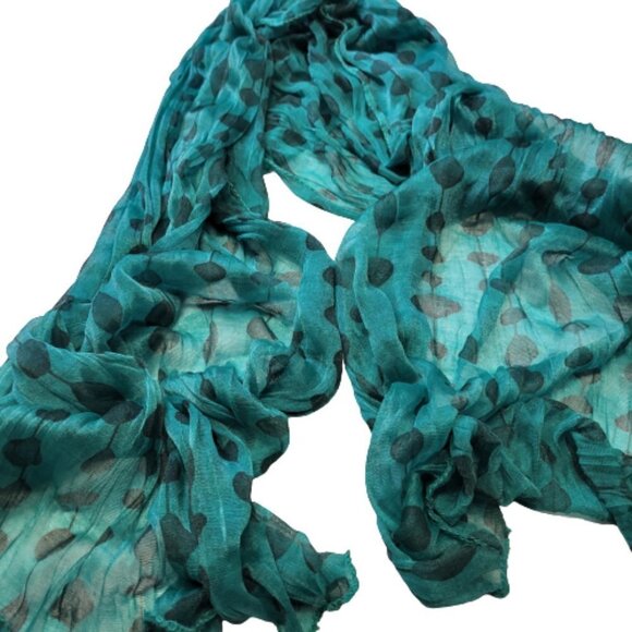GREEN All Season Lightweight Crinkle Rectangular Scarf - Picture 8 of 9
